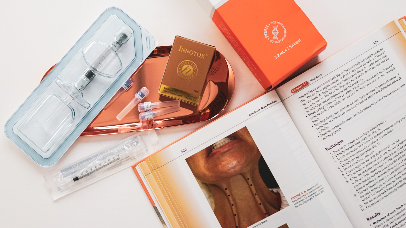 TOXIN Platysmal Bands and Syniro Mesotherapy - treatment image