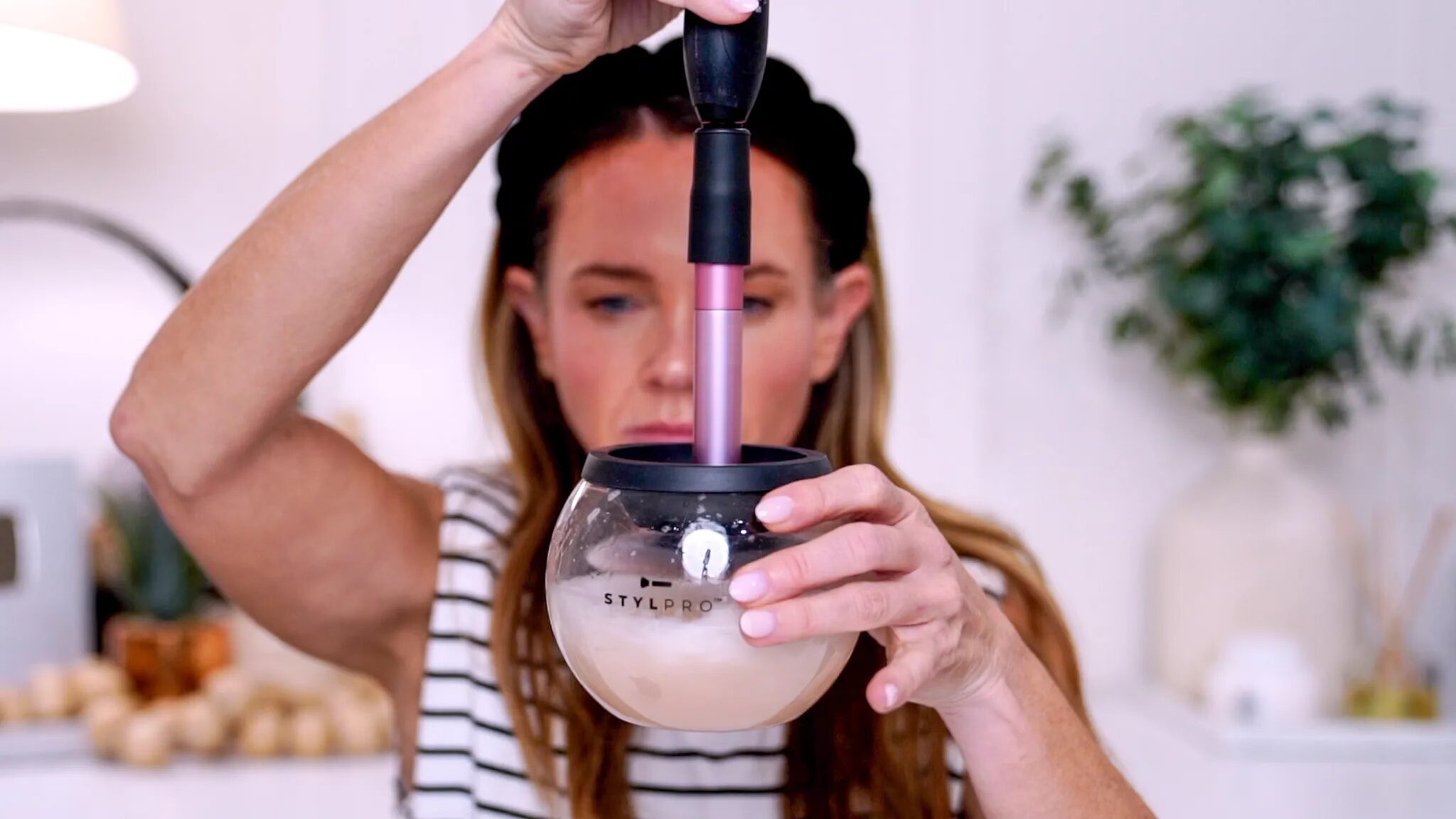 Top 25 Skincare, Beauty & Haircare Gifts You Need This Christmas! 🎄 - treatment image