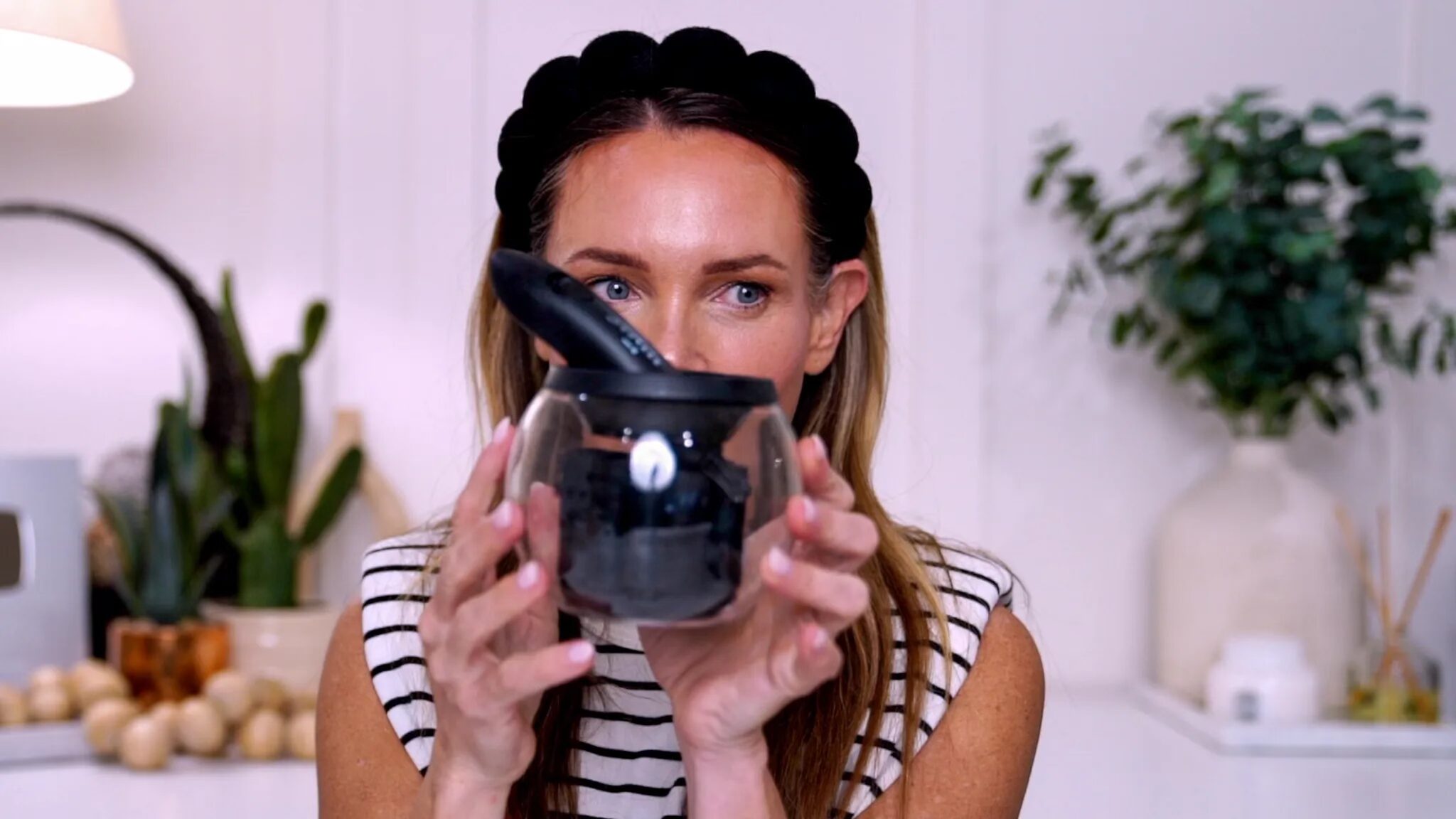 Top 25 Skincare, Beauty & Haircare Gifts You Need This Christmas! 🎄 - treatment image