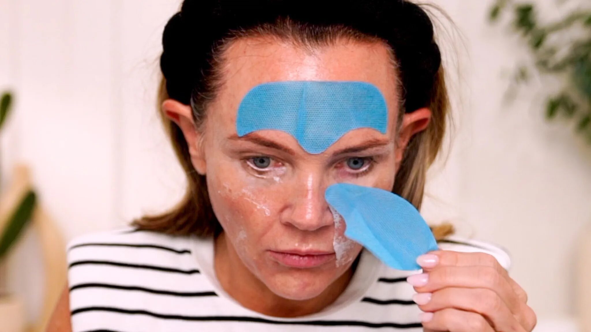Top 25 Skincare, Beauty & Haircare Gifts You Need This Christmas! 🎄 - treatment image