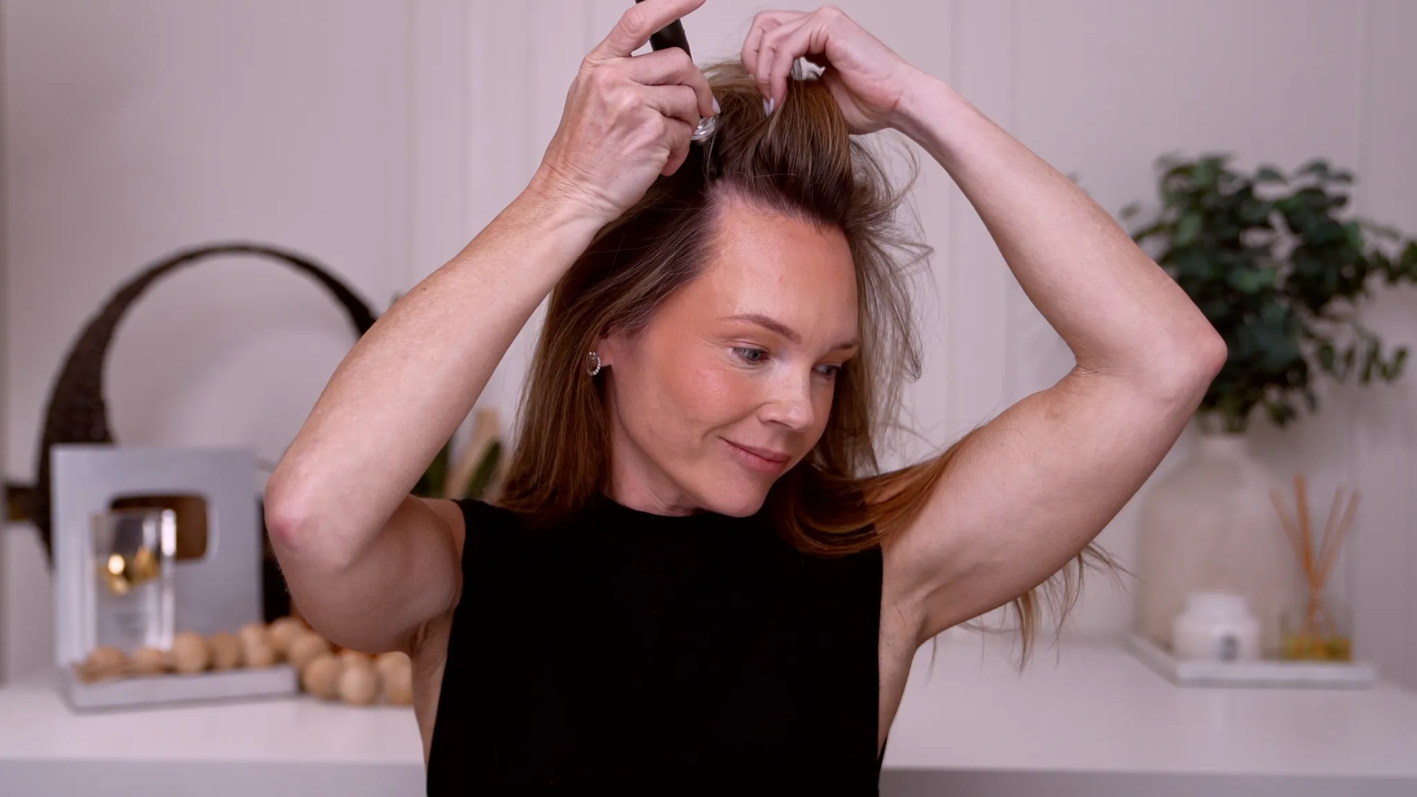 Microneedling Scalp with Exosomes for Hair Growth | Hyalmass Aqua Exosome for Thicker Hair - treatment image