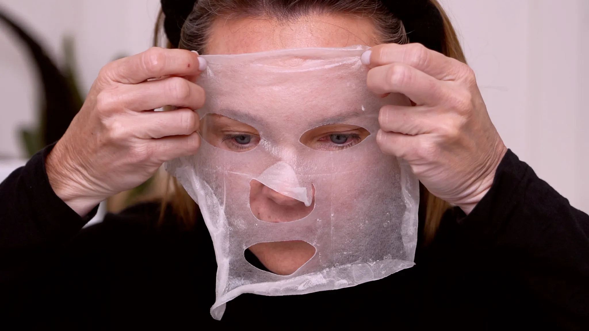 5th Soonsu Shining Peel Demo for Glowing Summer Skin | Real-Time Review & Results - treatment image