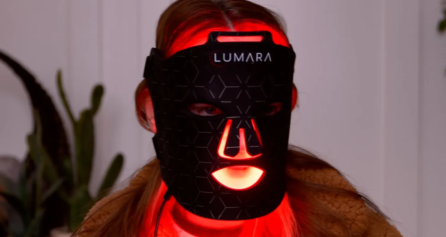 Best Skincare Devices You Need | LED, Microcurrent & Microneedling Picks - treatment image