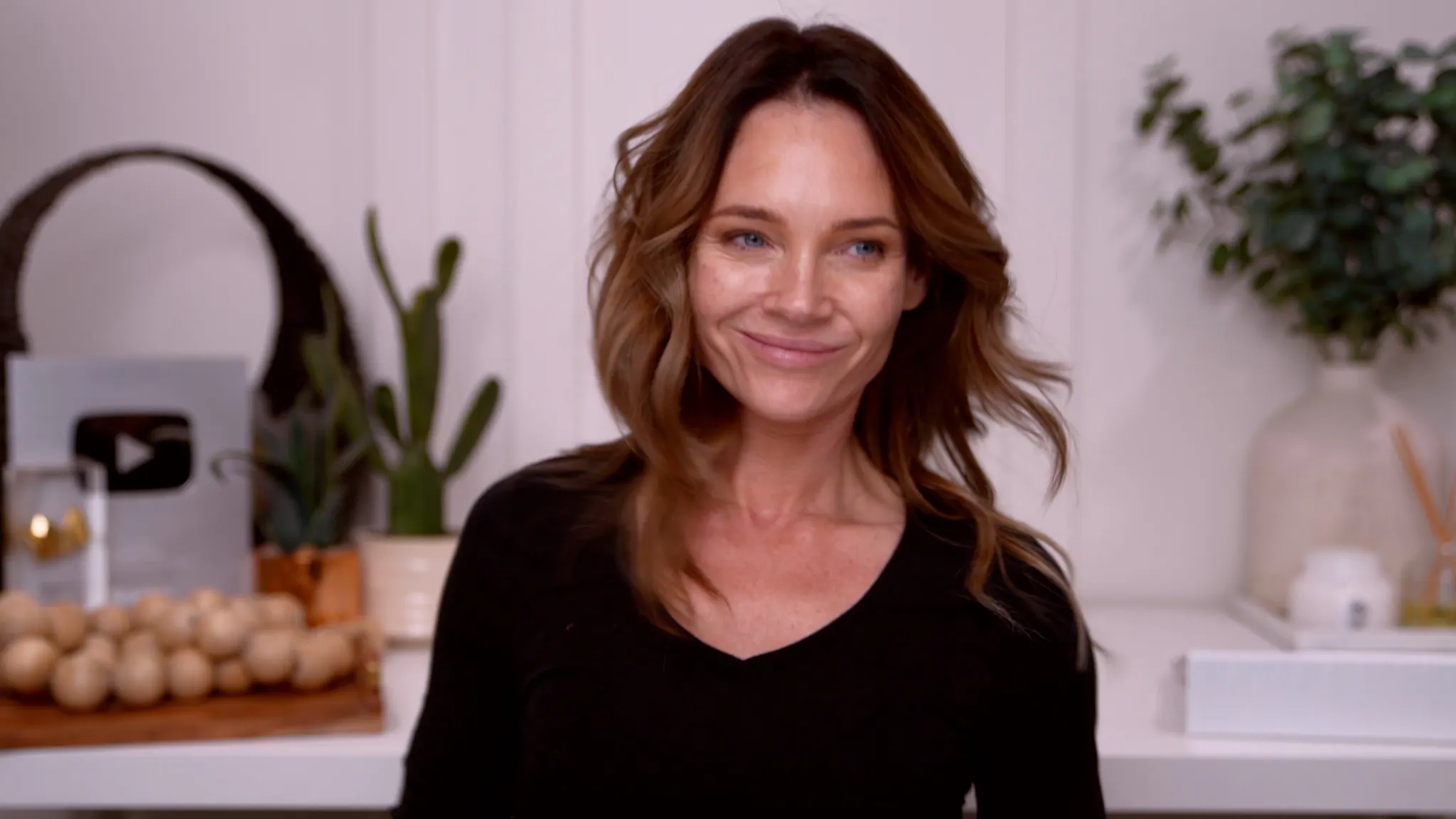 Rejuner Red Mesotherapy for Crepey Neck Skin — Complete Treatment Guide (Results + What to Expect) - treatment image