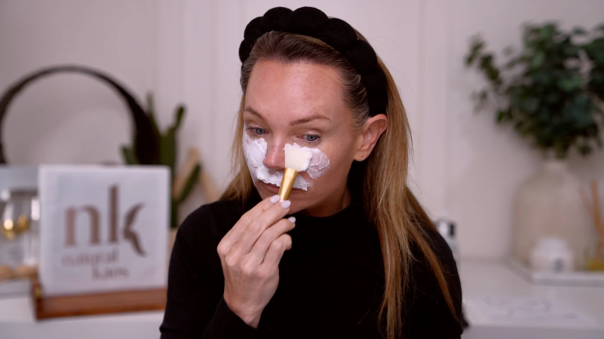 I Tried Hyalmass Aqua Exosome Mesotherapy—Here’s What Happened! - treatment image