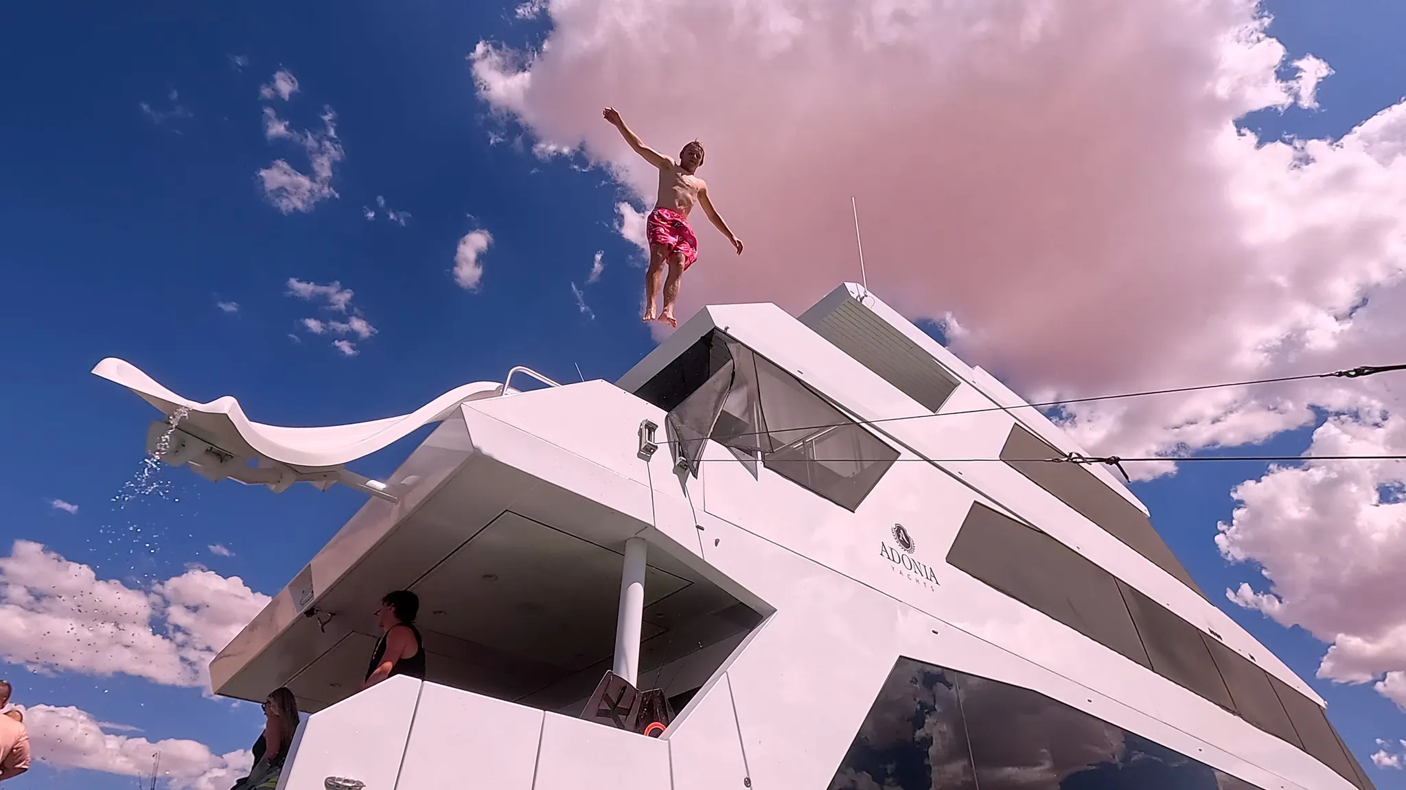 Houseboating Lake Powell in 2026: What It’s Really Like With the Water This Low - treatment image