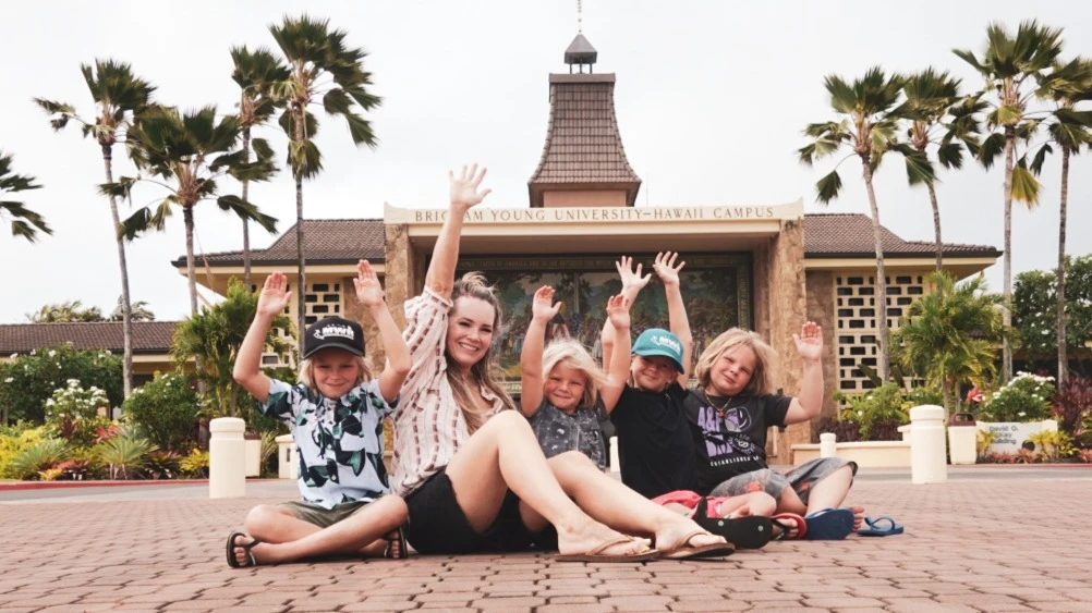 natural kaos is mormon and graduated from BYU Hawaii
