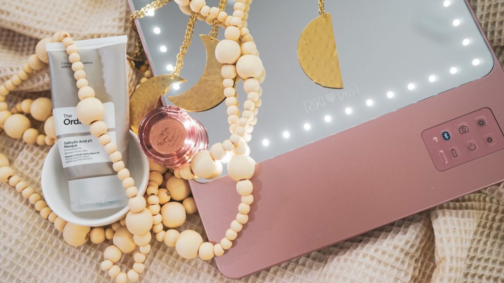 My Holiday Gift Guide 2021 🎁 - treatment image