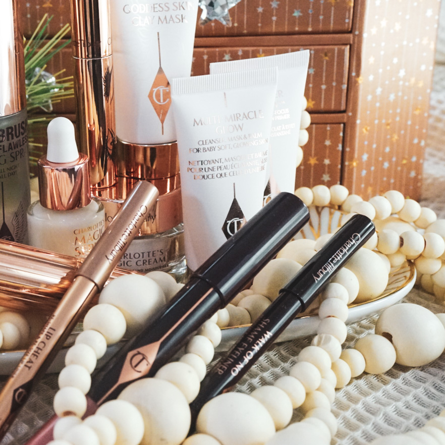 DAY 1 Natural Kaos Holiday Giveaways! Charlotte Tilbury Advent Jewel Box!🎁 - treatment image