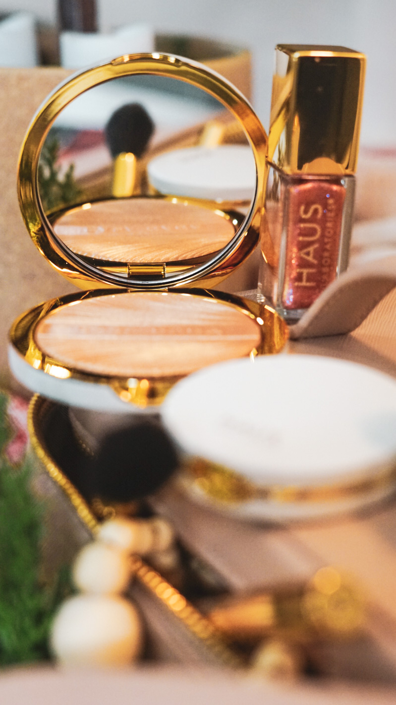 CASA GaGa Haus Labs Limited Edition Makeup Collection - treatment image