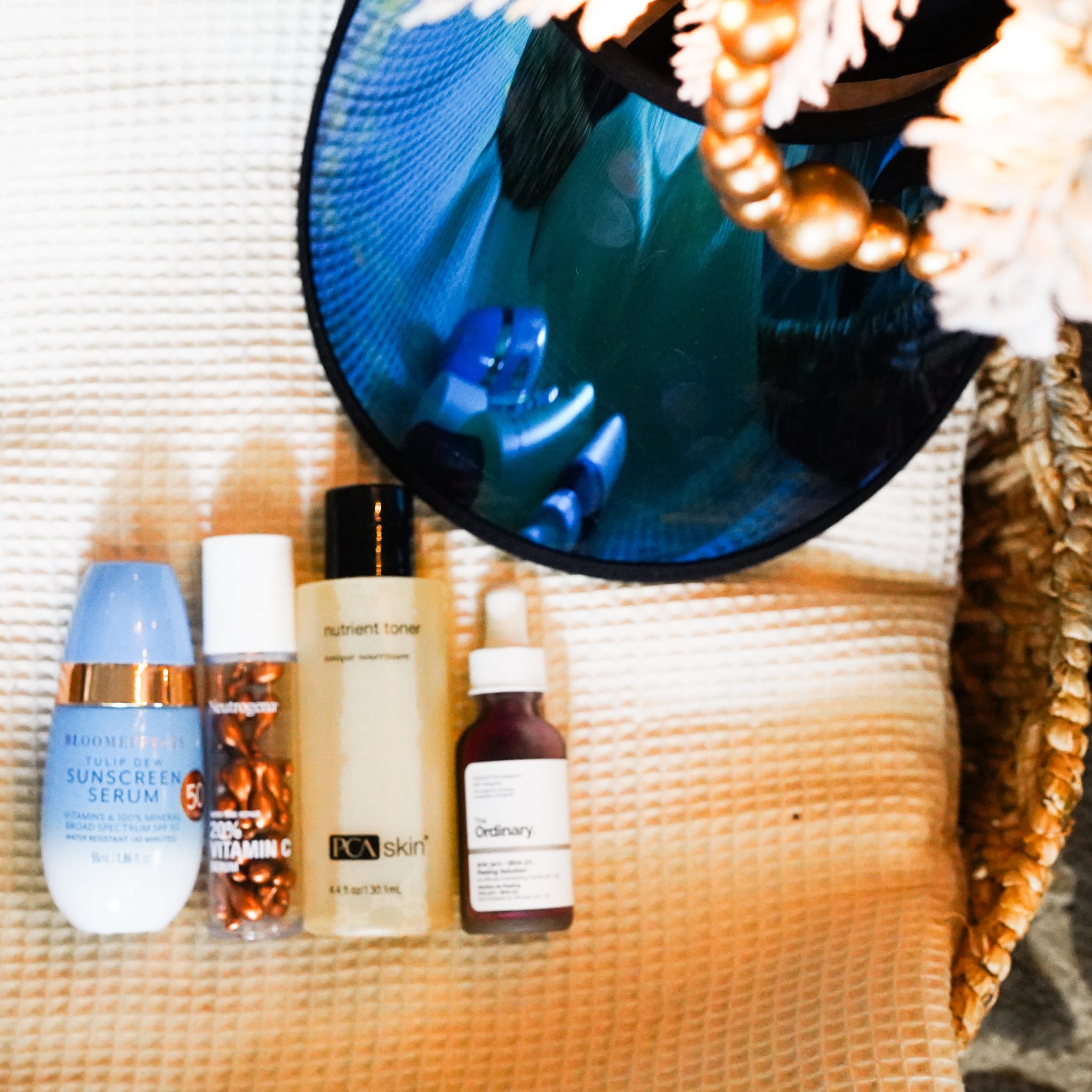 SKINCARE ADVENT CALENDAR 2023 - treatment image