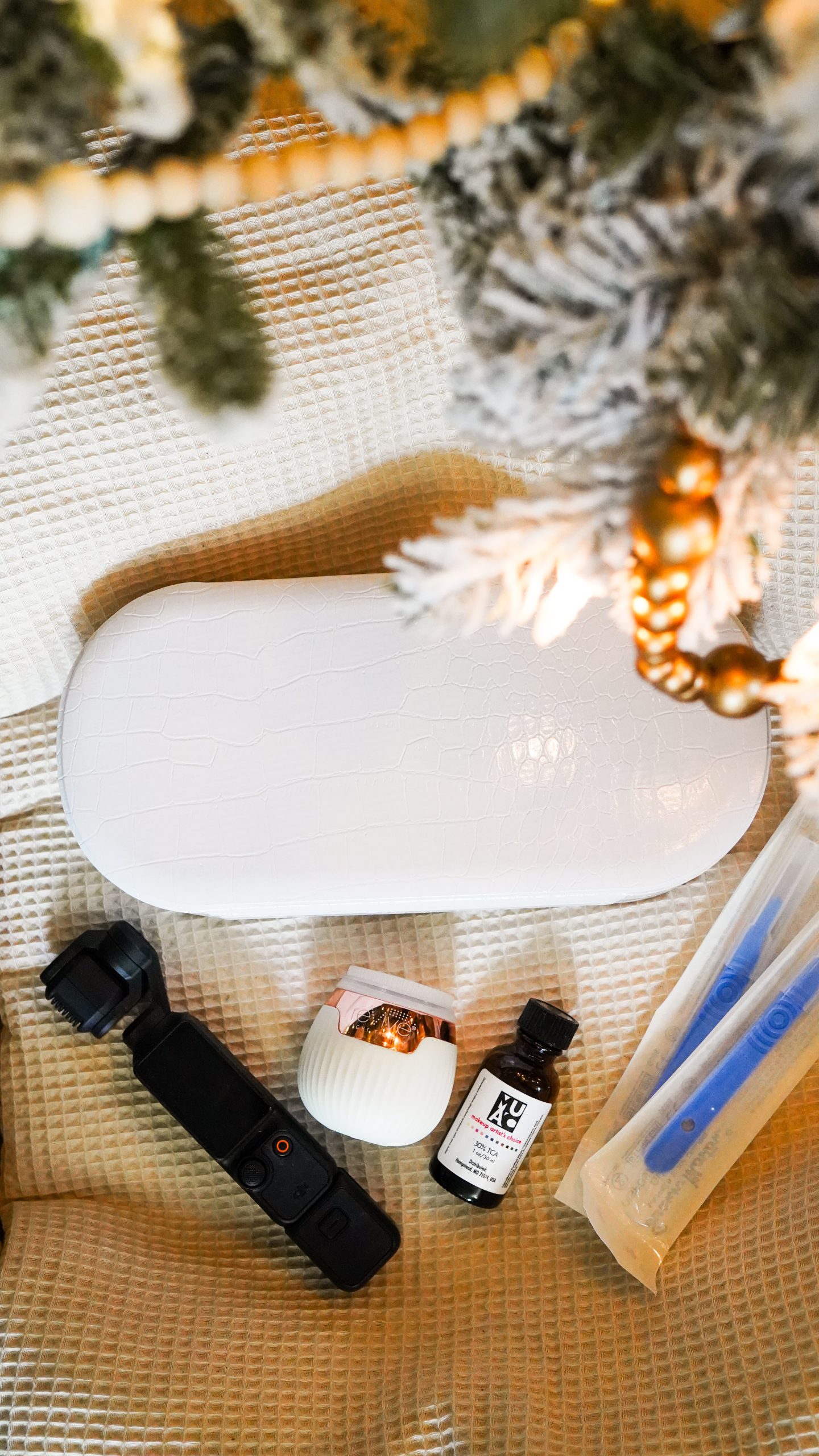SKINCARE ADVENT CALENDAR 2023 - treatment image