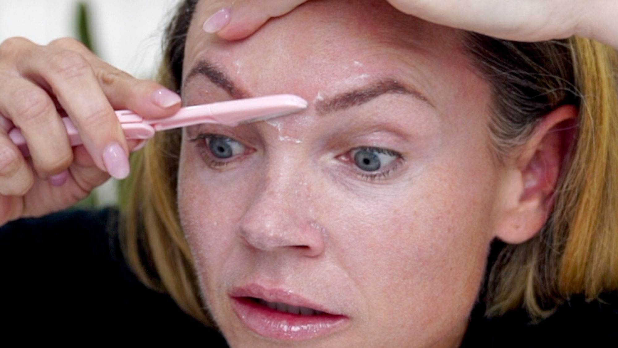 Viral Hair Identifier Spray for Dermaplaning: Does It Really Work? - treatment image