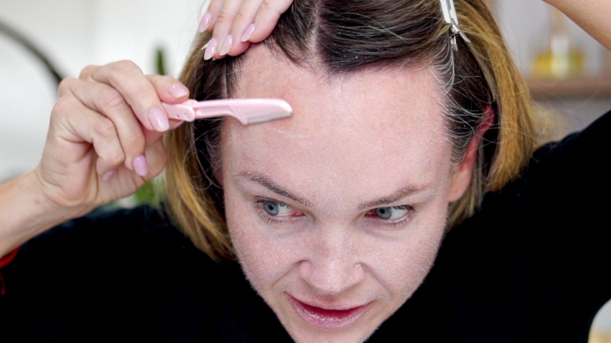 Viral Hair Identifier Spray for Dermaplaning: Does It Really Work?