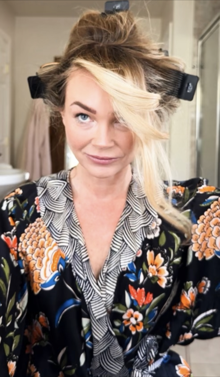 HOW TO ADD VOLUME TO YOUR HAIR WITH HOTROLLERS