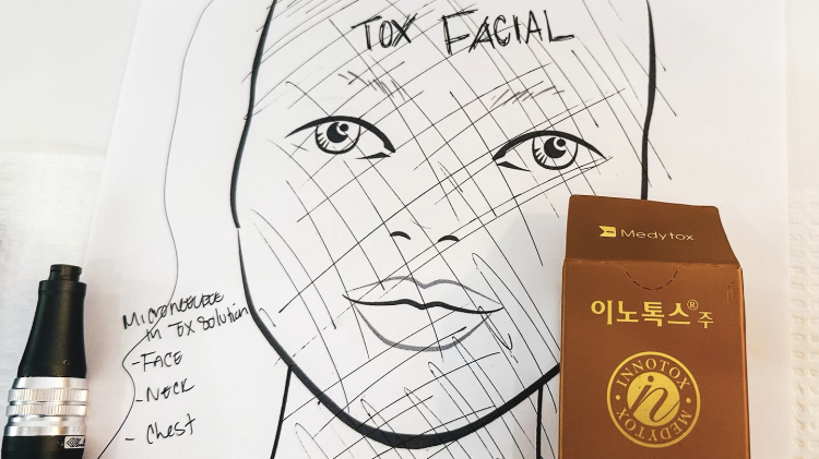 TOXIN FACIAL AT HOME WITH EXOSOMES