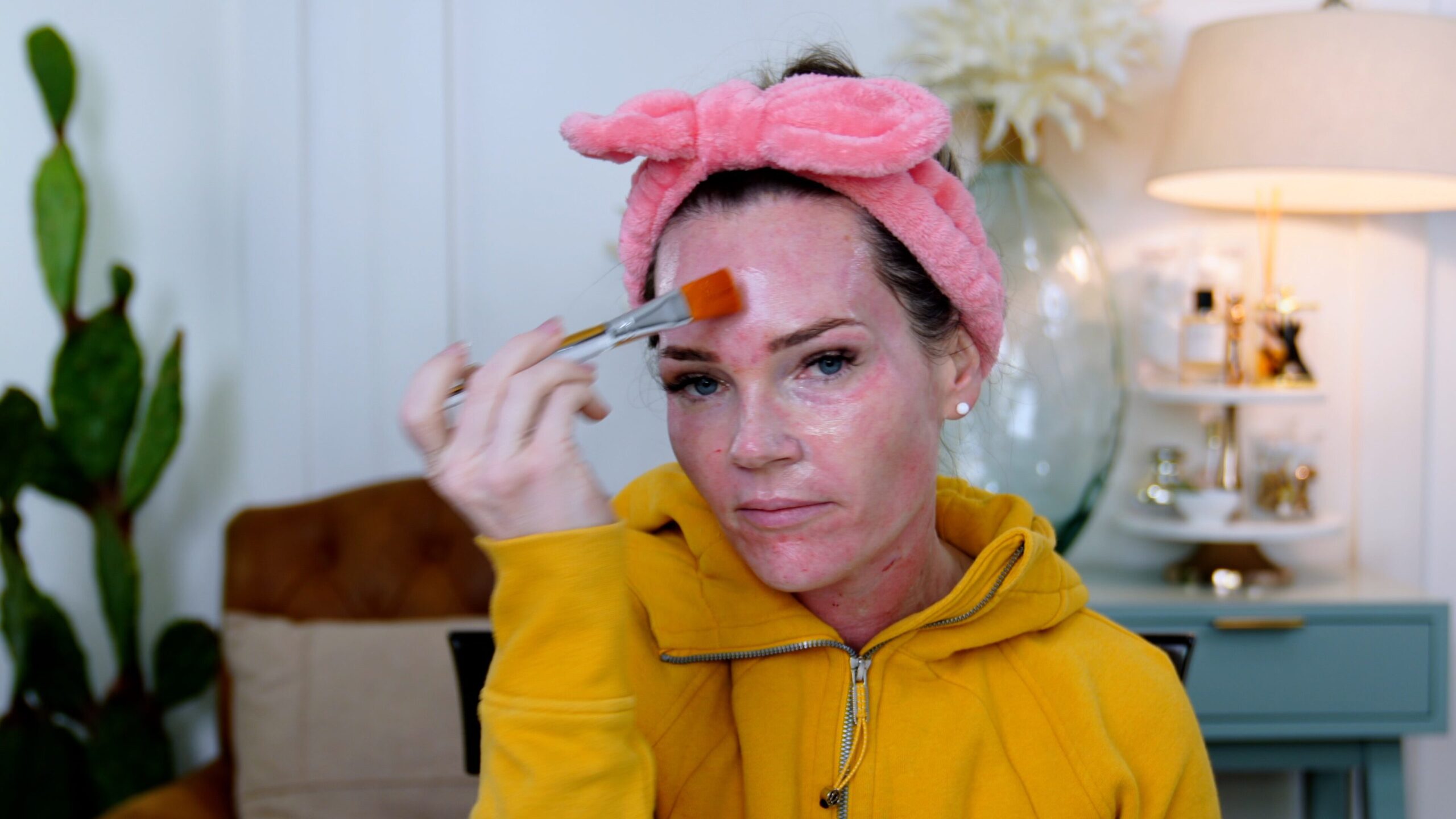 Microneedling with Derma-E Serum! Plus Sheet Mask Tip