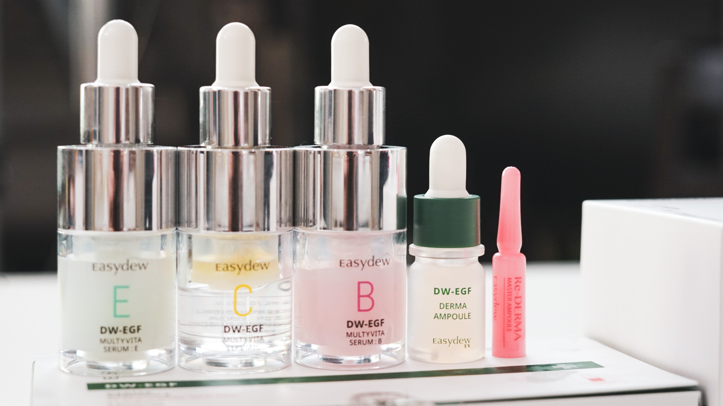 How To Dermaplane At Home - treatment image