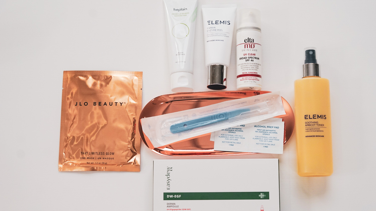 Dermaplaning - treatment image