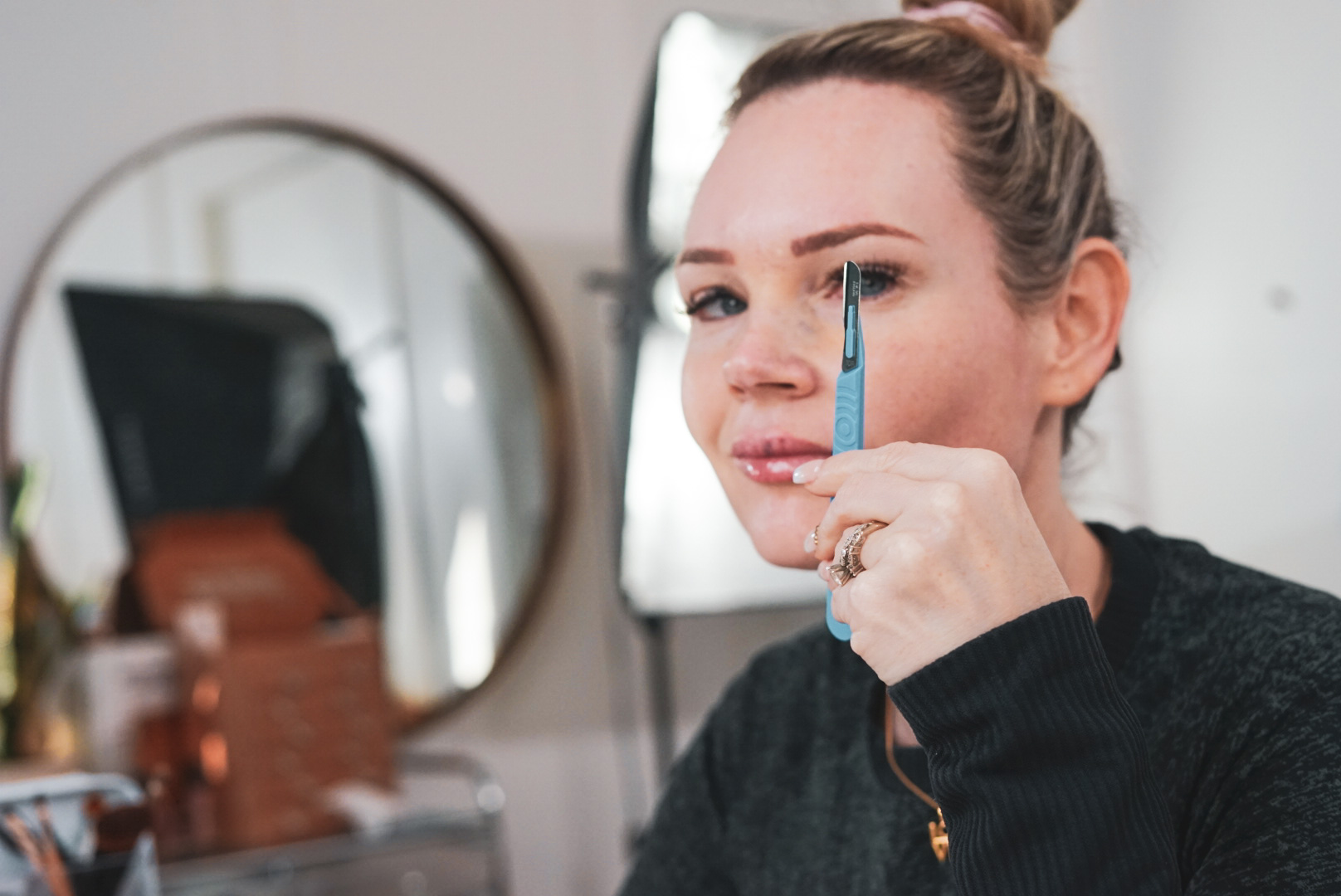 Dermaplaning - treatment image