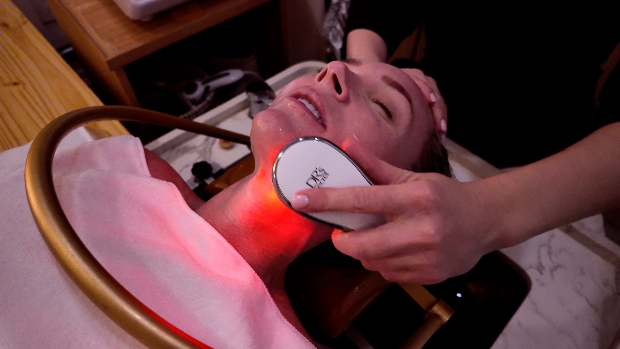 HAIR GROWTH TREATMENT SCALP SPA MASSAGE - treatment image