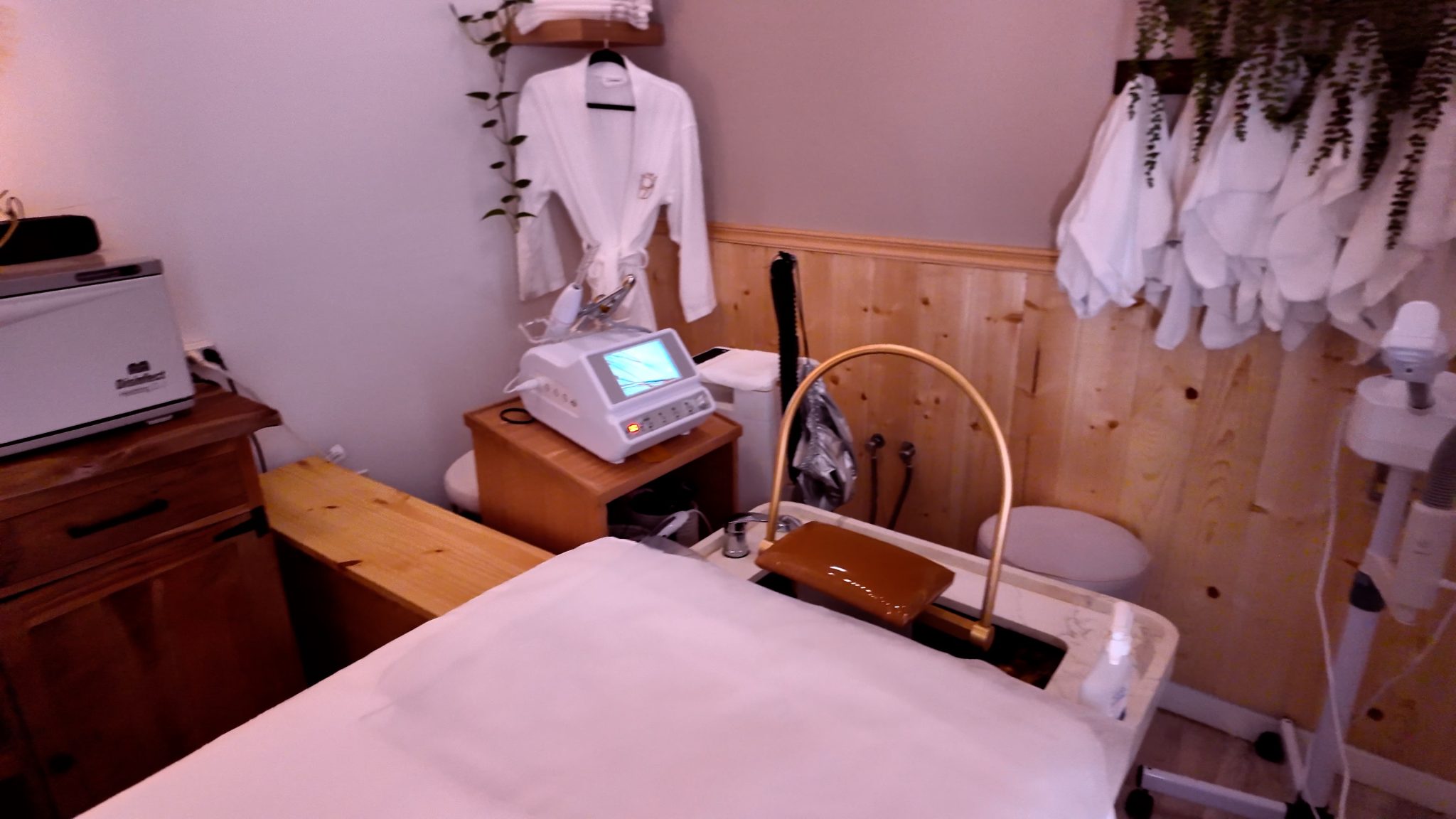 HAIR GROWTH TREATMENT SCALP SPA MASSAGE - treatment image