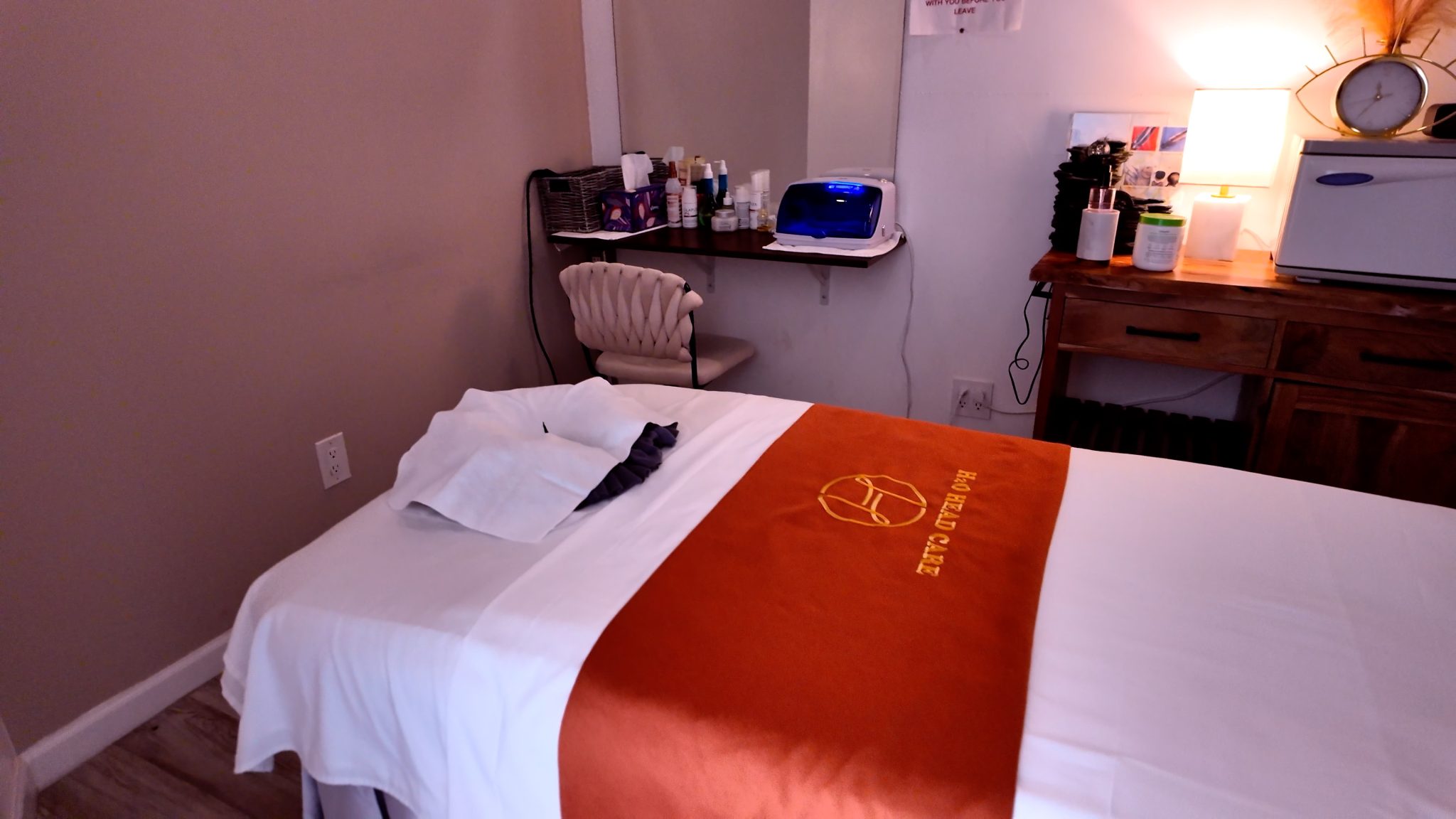 HAIR GROWTH TREATMENT SCALP SPA MASSAGE - treatment image