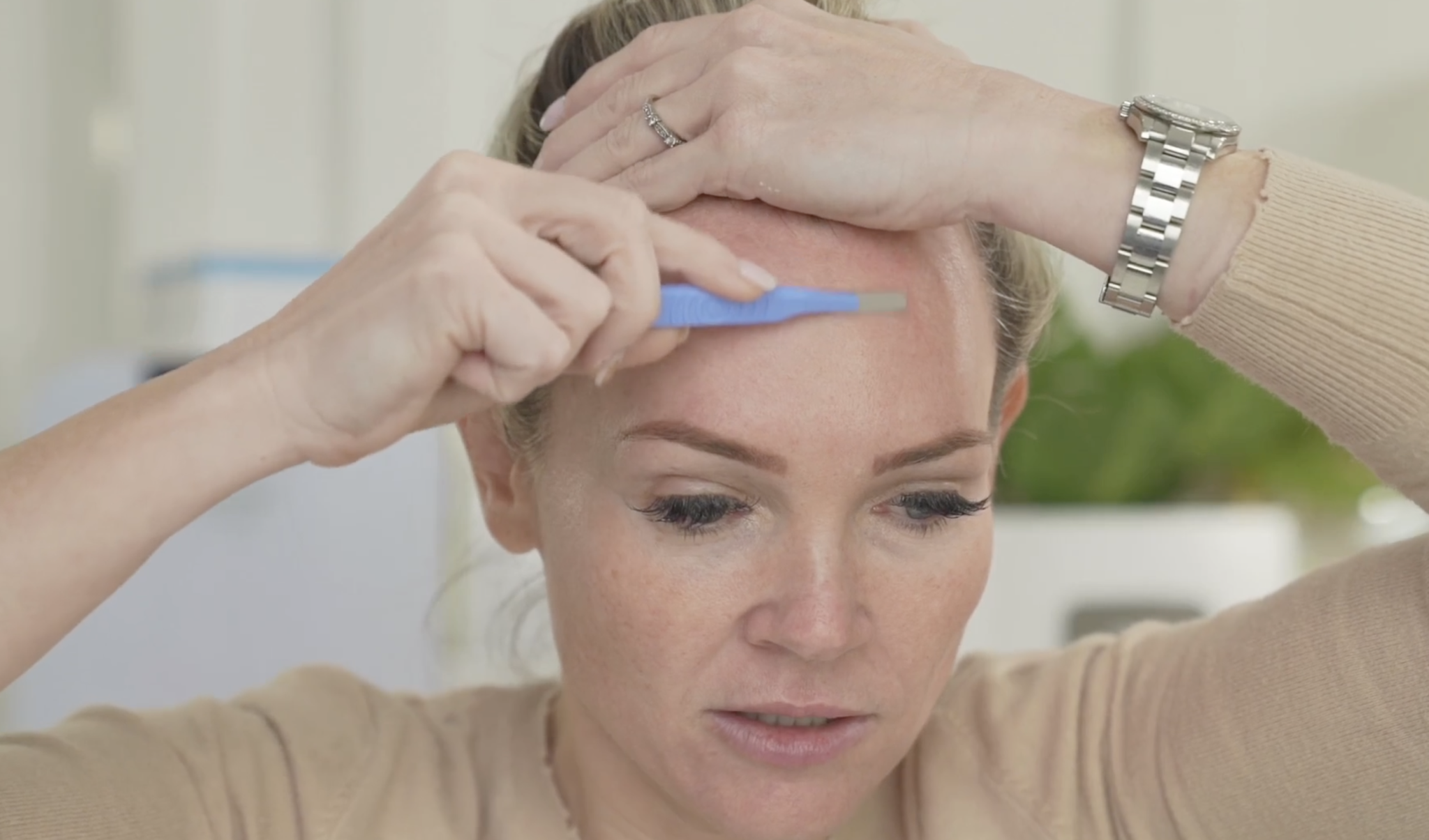 DERMAPLANING AT HOME
