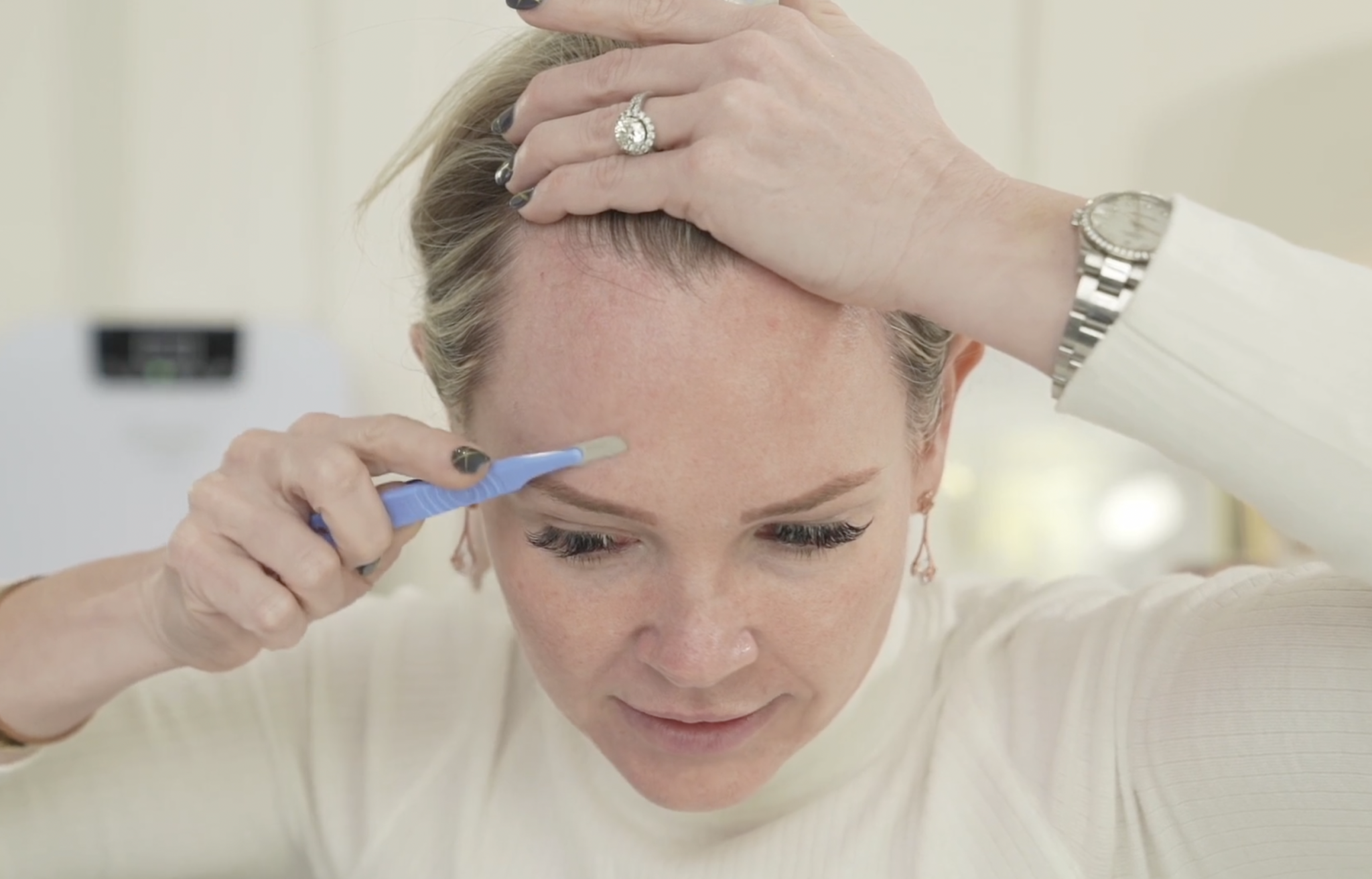 DERMAPLANING AT HOME - treatment image