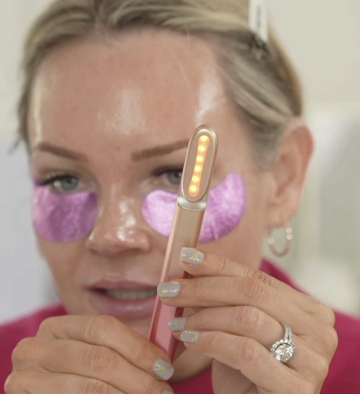 VALENTINE’S DAY GIFTS 2023 FOR HER - treatment image