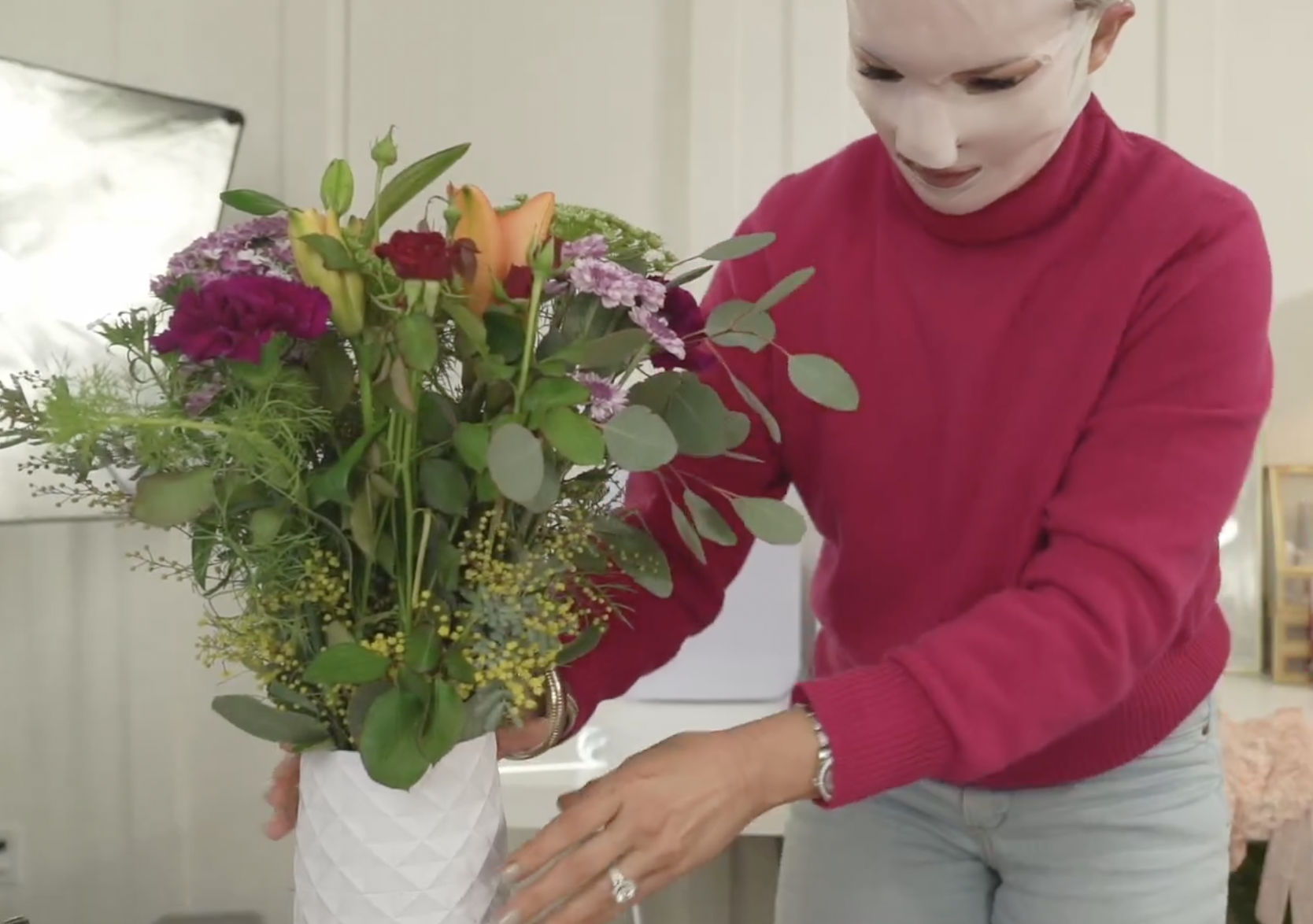 VALENTINE’S DAY GIFTS 2023 FOR HER - treatment image
