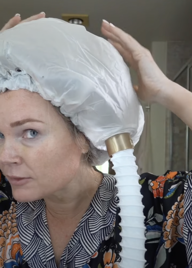 Gold N’ Hot Bonnet Dryer Review: Salon-Quality Hair at Home