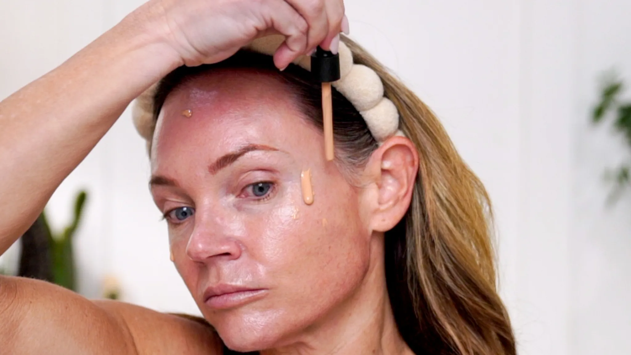 LIVE: Holiday Glow-Up with Glycolic Mask & Microneedling Dr. Pen + Curenex - treatment image