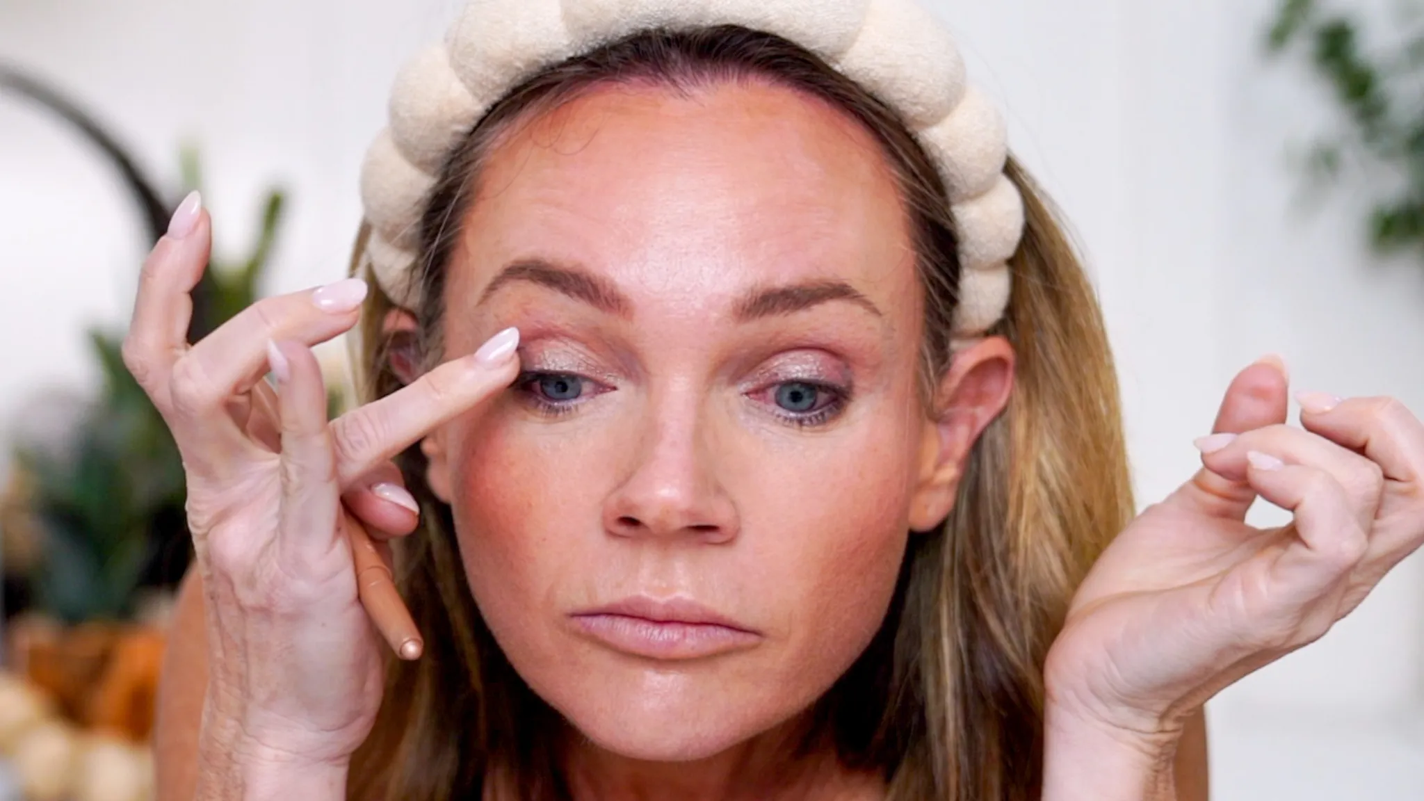 LIVE: Holiday Glow-Up with Glycolic Mask & Microneedling Dr. Pen + Curenex - treatment image