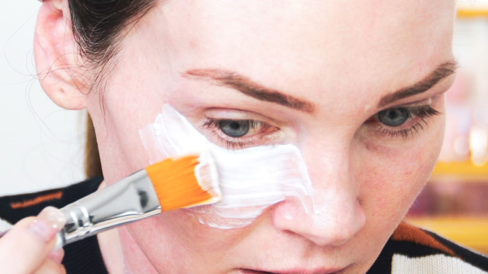 DIY PLASMA LIFT FIBROBLAST DEMO - treatment image