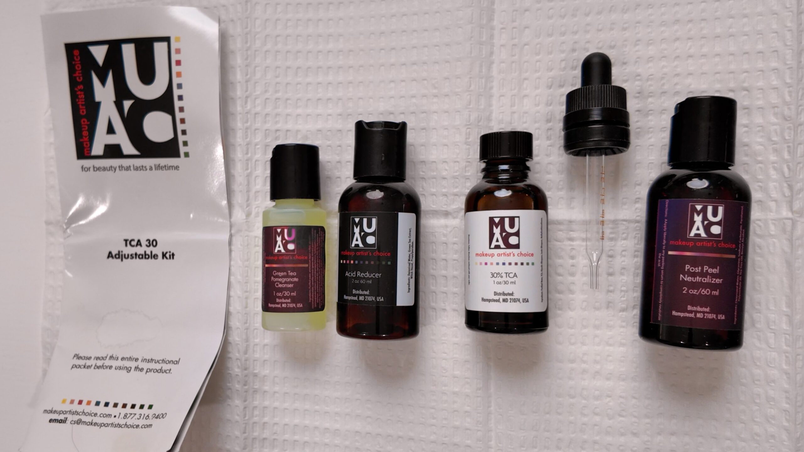 MUAC 30 percent TCA Adjustable Peel Kit with cleanser, acid reducer, solution, dropper, and neutralizer